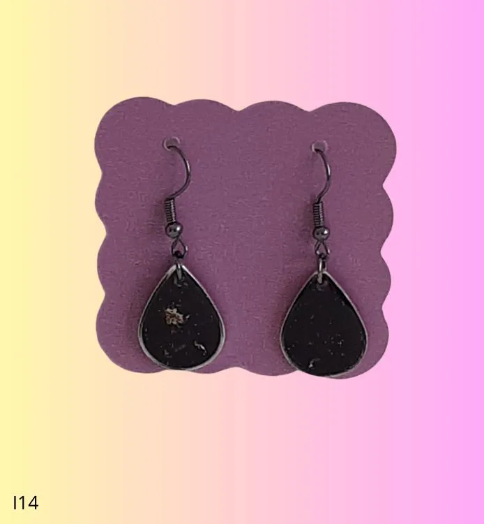 Boucles d'oreilles moyennes noir et or